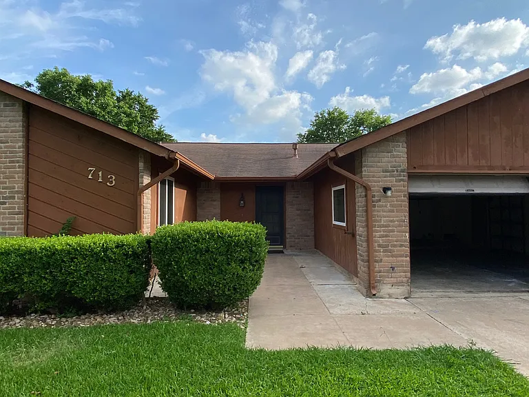 713 Braesgreen Dr — Photo 64