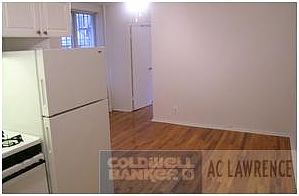 2nd image of 222 E 116th St