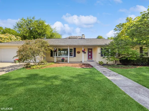 350 Leitch Ave, La Grange, IL 60525
