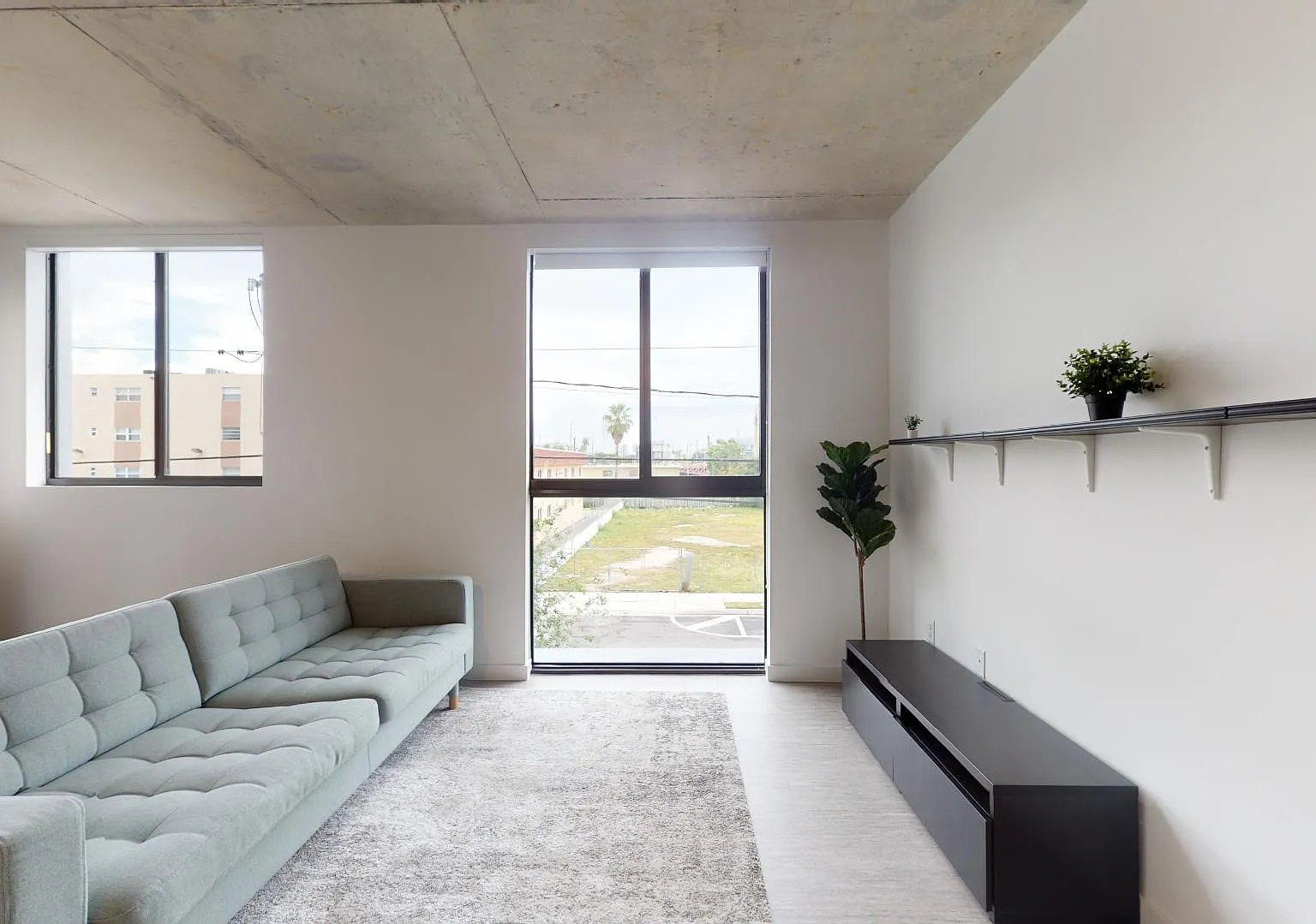 Studio, 406 sqft, $1,700 — Photo 3