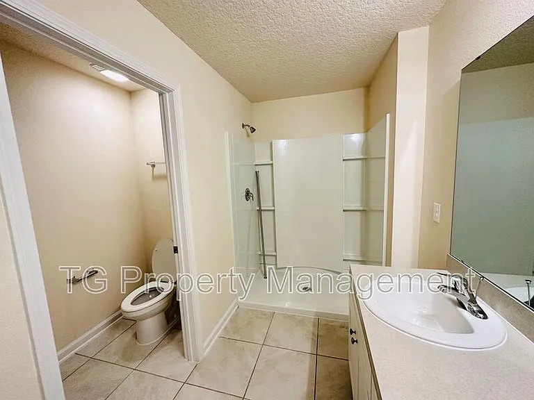 70 Oarsman Crossing Dr — Photo 9