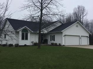 526 35th St, Two Rivers, WI 54241