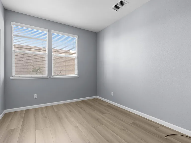 306 Misty Cir — Photo 21