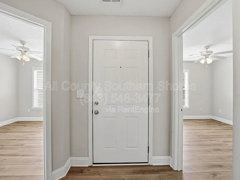 412 Harbour Reef Dr — Photo 4