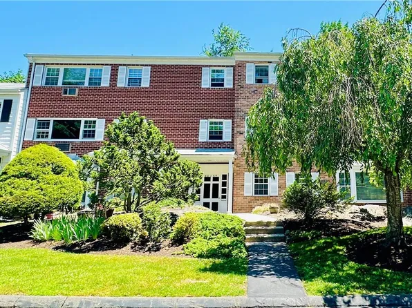 615 Woodland Hills Road, White Plains, NY 10603