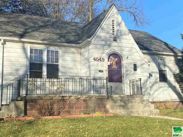 4049 Jefferson St, Sioux City, IA 51108