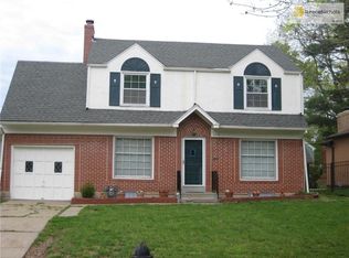 7416 Charlotte St, Kansas City, MO 64131