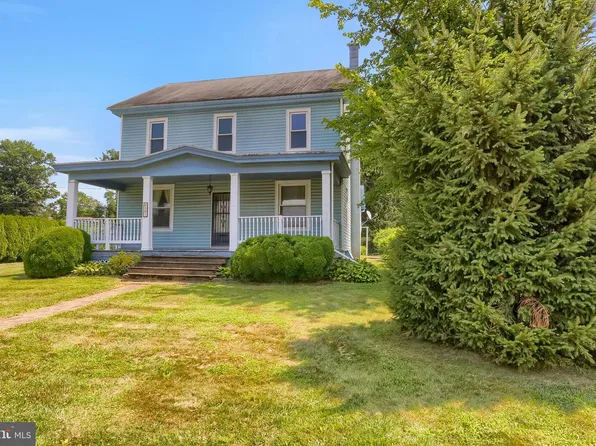 301 N 2nd St, Halifax, PA 17032