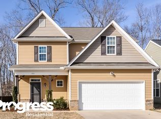 601 McCarthy Dr, Clayton, NC 27527