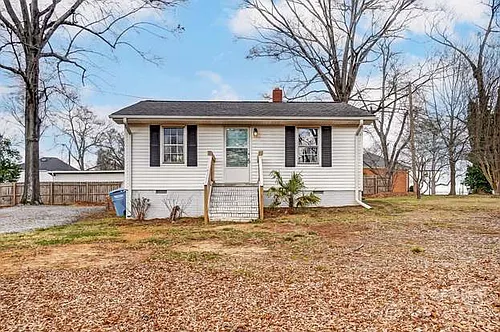 110 1/2 Shamrock Ct Photo 1