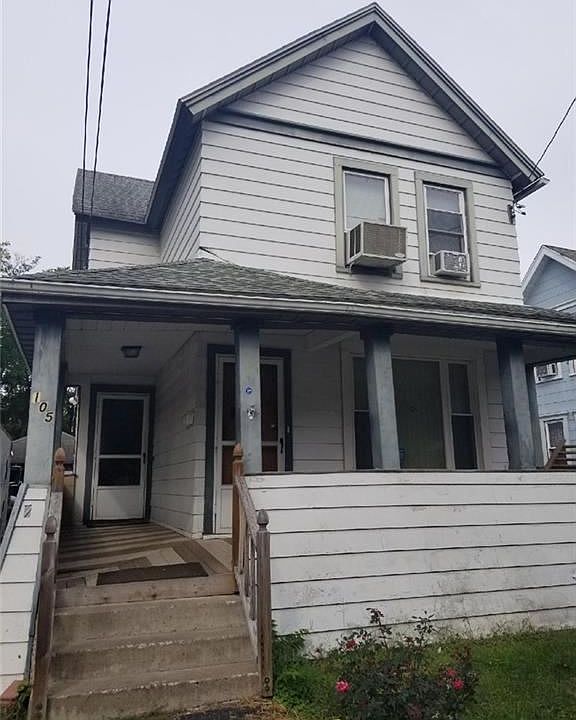 1st image of 105 Helen St
