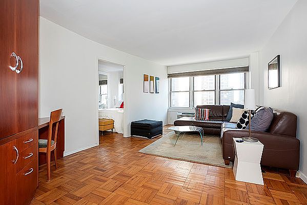 1st image of 155 E 38th St APT 10F