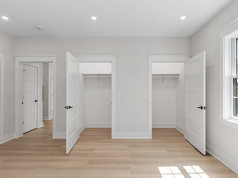 5 Milton Ave #B — Photo 11