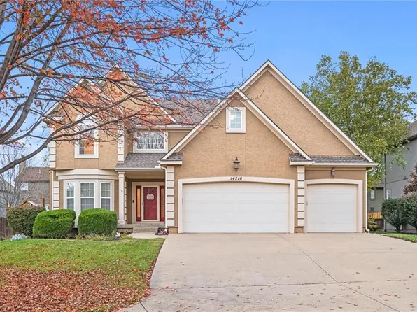 14216 W 138th Ct, Olathe, KS 66062