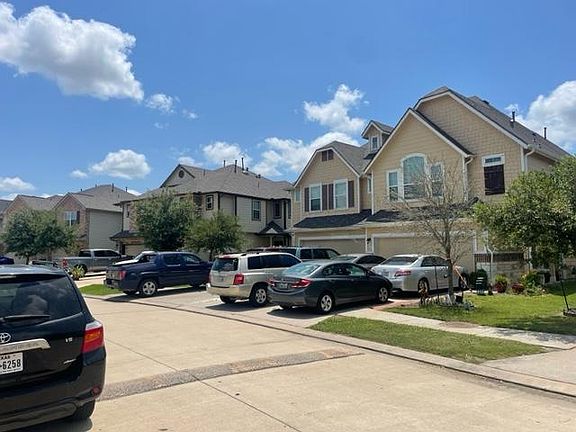 4th image of 6513 Stoney Creek Dr