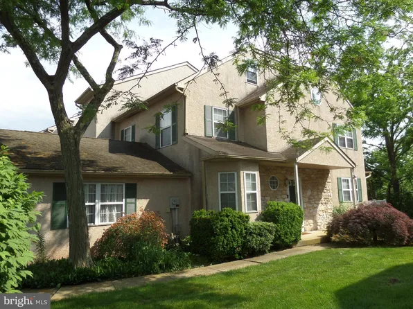 281 Parkview Dr, Souderton, PA 18964