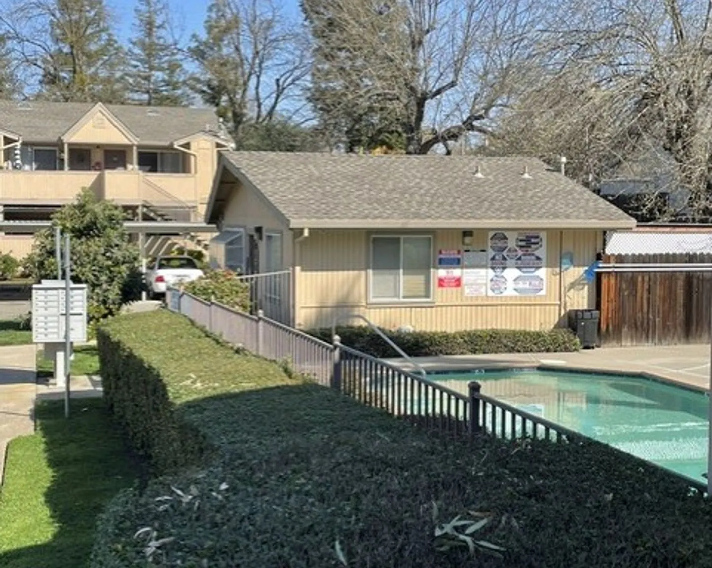 Hollister Apartment Complex — Photo 2