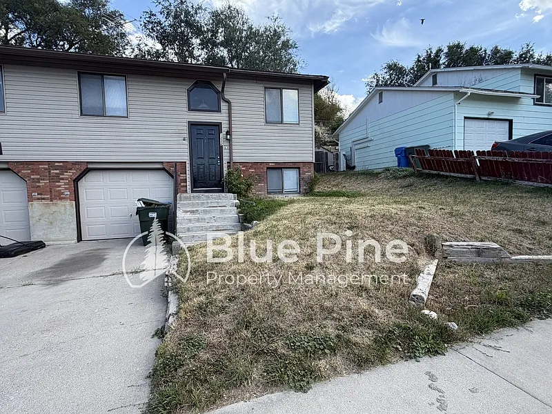 1222 Holman Ave