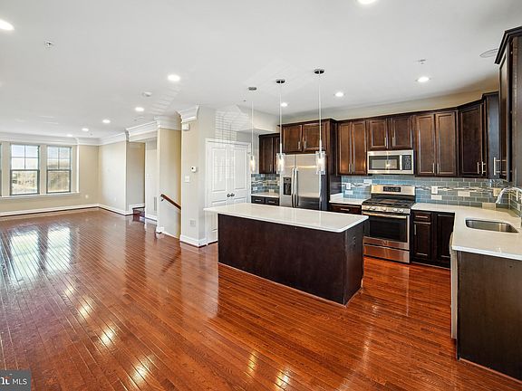 5th image of 22513 Sweetspire Dr