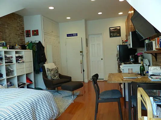 Rented by Immac Realty | media 13