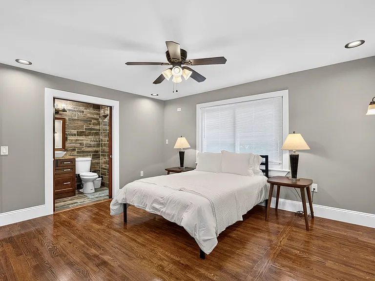 630 Lamplight Ln — Photo 24