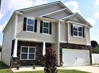 3227 Grandview Club Rd, Pfafftown, NC 27040