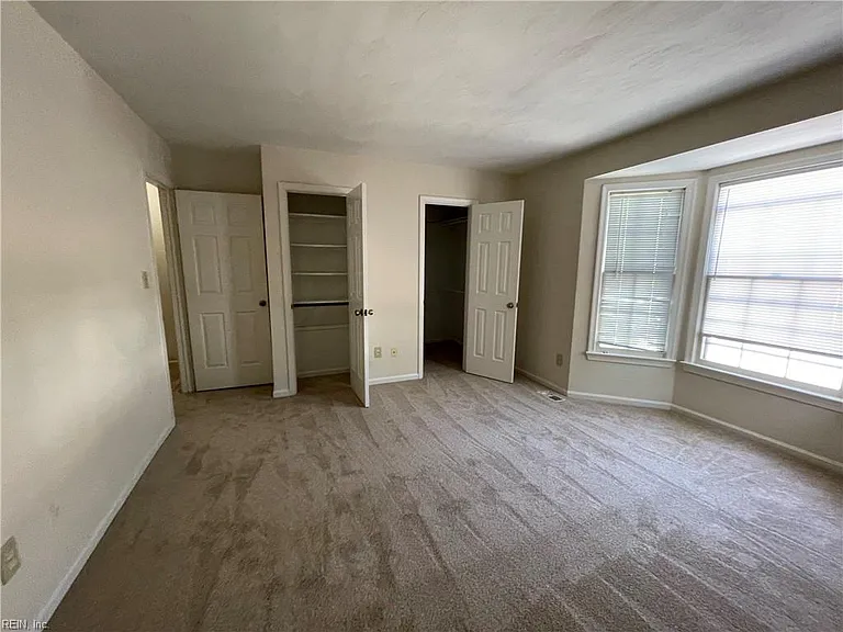 4613 Stonebridge Ln — Photo 11