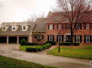 6124 SW 38th St, Topeka, KS 66610