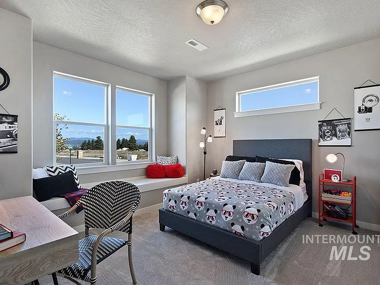 10502 W Thimbleberry Dr — Photo 8