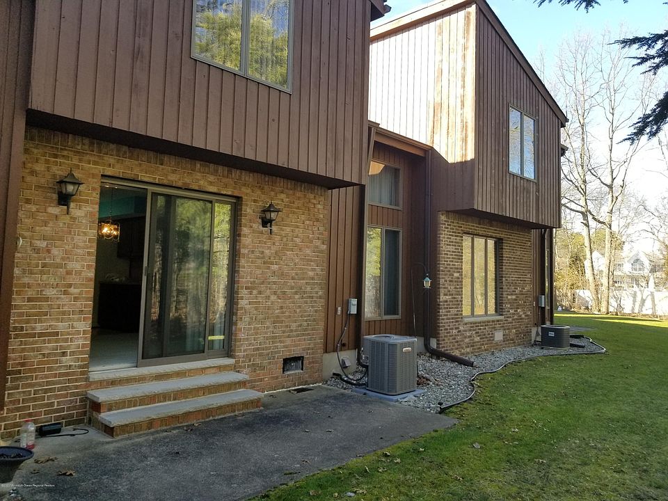2nd image of 25 Tamany Ct