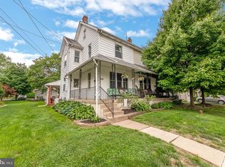 220 W Lincoln Ave, Telford, PA 18969