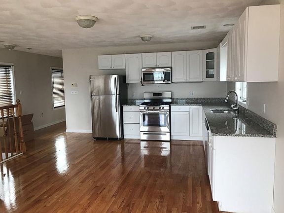3rd image of 428 Revere Beach Blvd