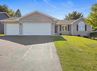 5124 Grand Cape Rd, Rockford, IL 61109