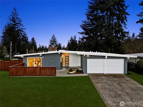 445 167th Avenue SE, Bellevue, WA 98008