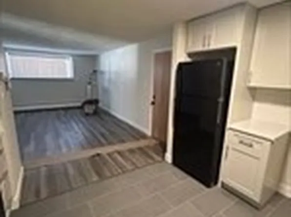 16 Walnut Ct #44, Arlington, MA 02476
