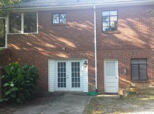 2811 Spring Garden St #C, Greensboro, NC 27403