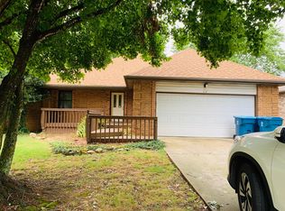 513 Hightower Ave, Nixa, MO 65714