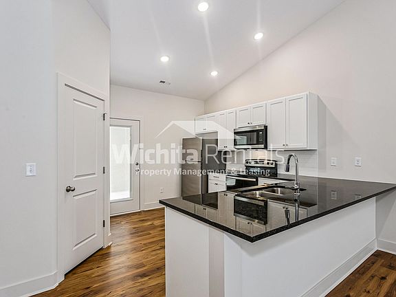 4th image of 12872-12874 W Wheatland St #E604c69a2