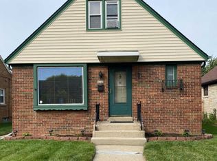 3223 S 23rd St, Milwaukee, WI 53215