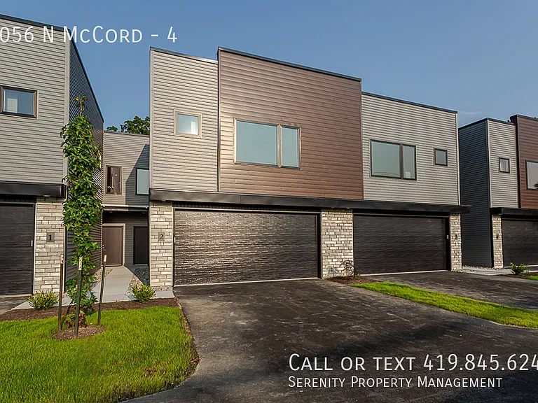 4056 N McCord Rd #4 — Photo 1