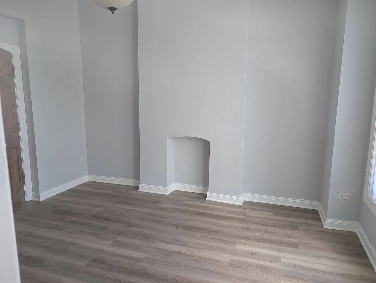 1309 S Fairfield Ave — Photo 3