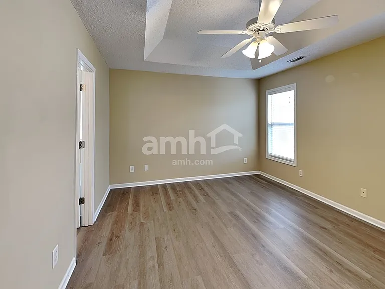 7609 Prairie Rose Ln — Photo 12