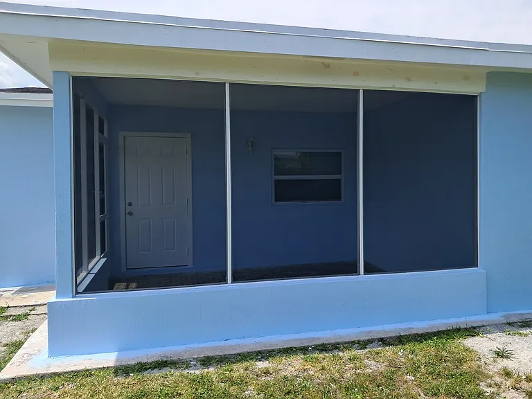 8361 NW 28th Pl — Photo 25