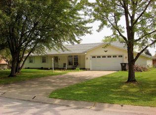 5211 Oak Mast Trl, Fort Wayne, IN 46804
