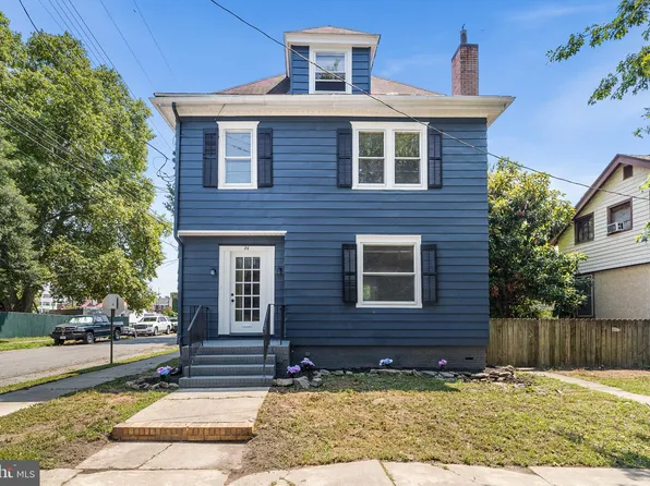 26 Chestnut St, Salem, NJ 08079