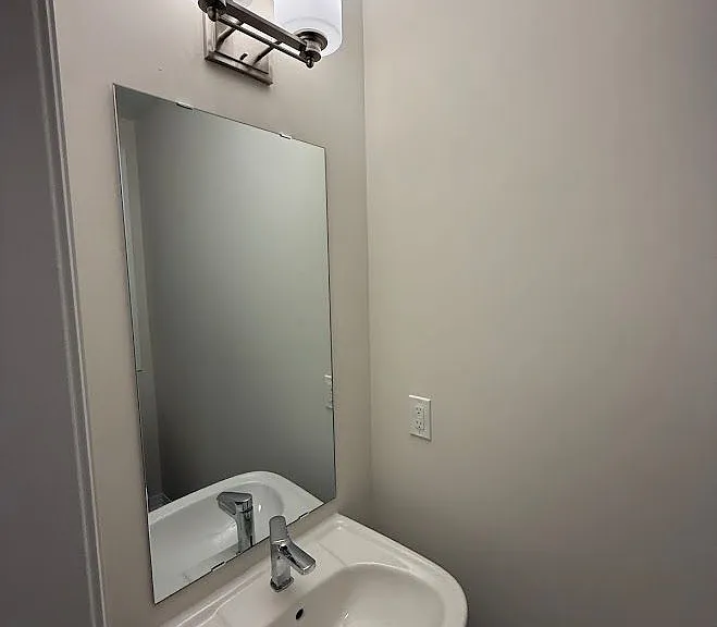 660 Colborne St W #80 — Photo 9