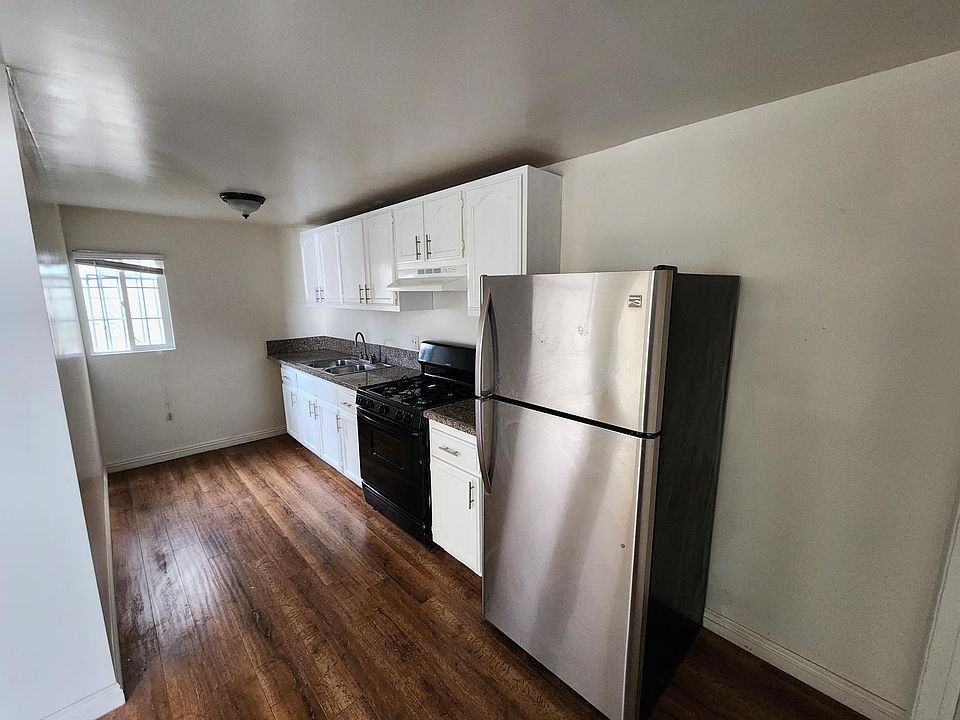 1st image of 660 N Normandie Ave #1/4