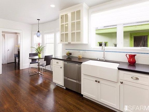 3rd image of 181 Granville Way