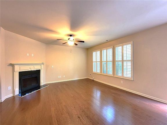5th image of 1537 Creek Bend Ln