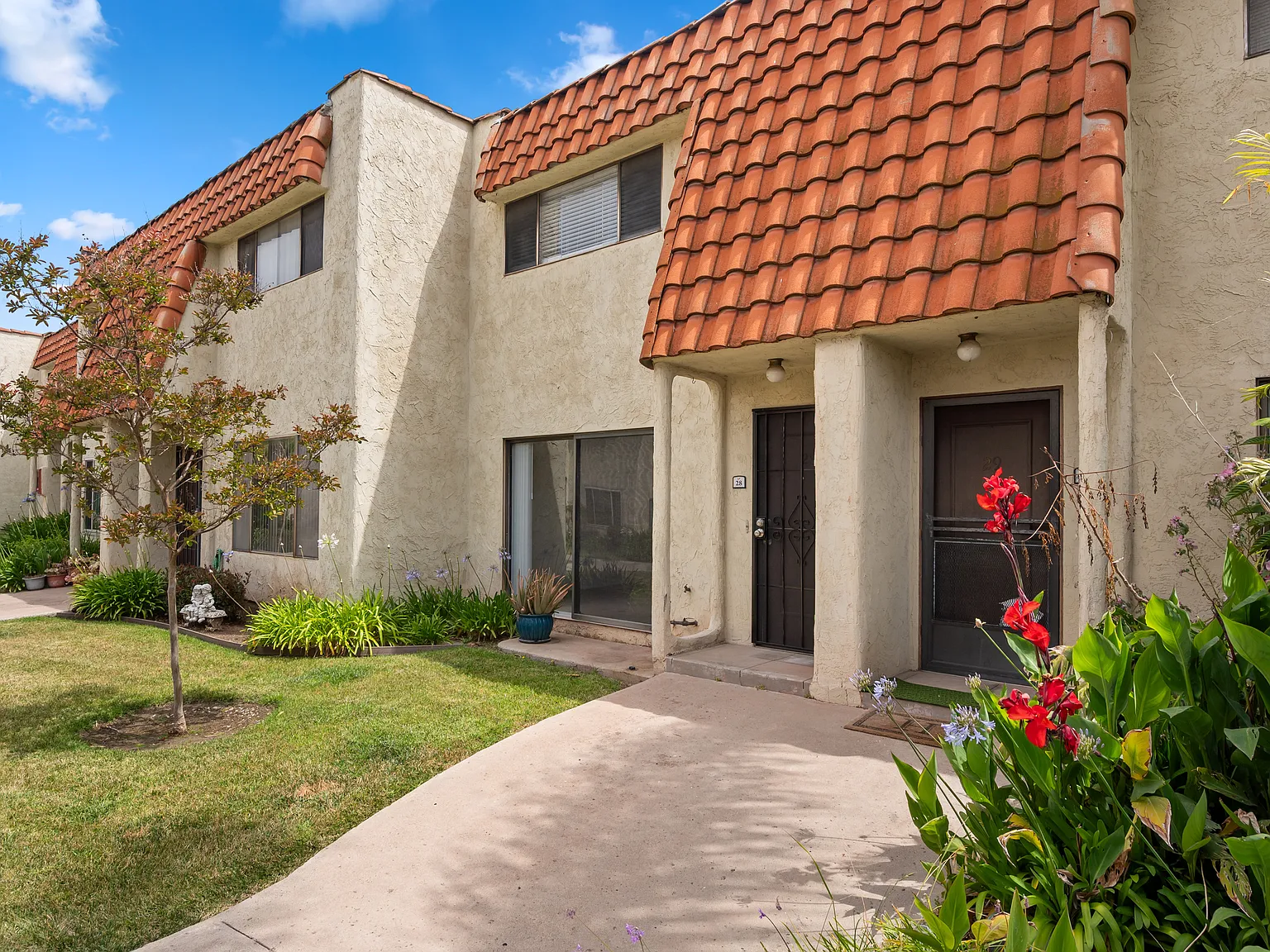 2 bed, 2.5 bath, 1248 sqft, $2,850 — Photo 3